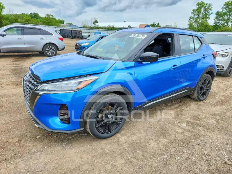 2024 Nissan KICKS фото