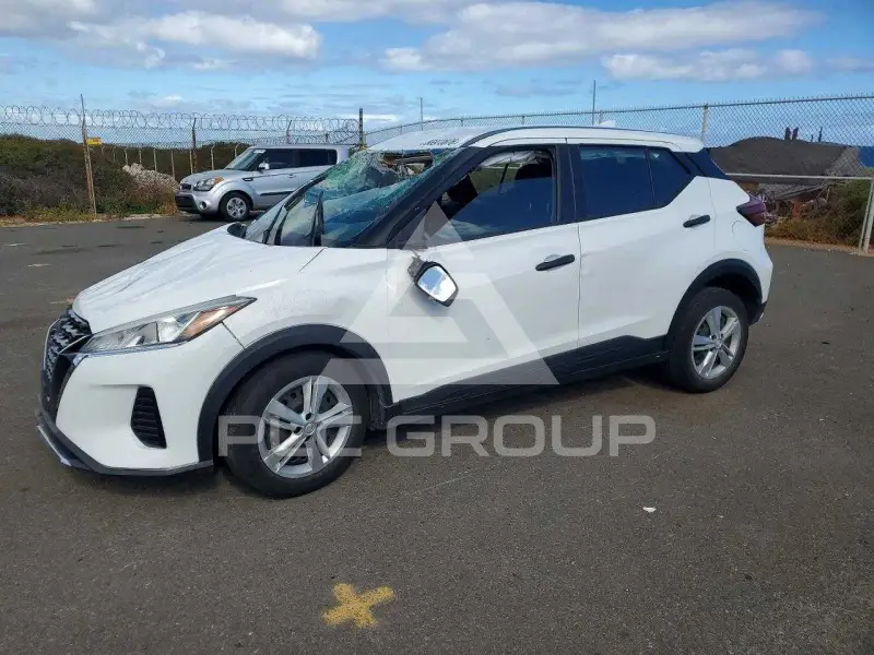 2024 Nissan KICKS photo