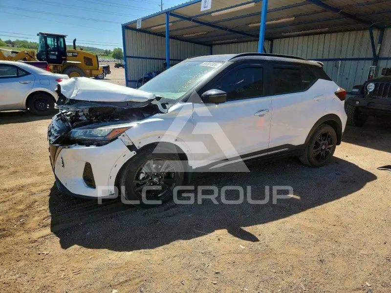 2024 Nissan KICKS фото