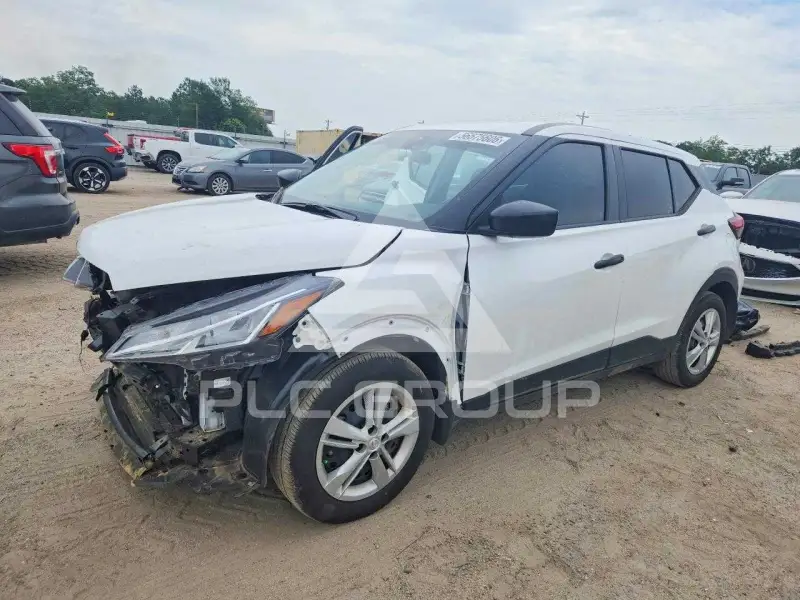 2024 Nissan KICKS photo