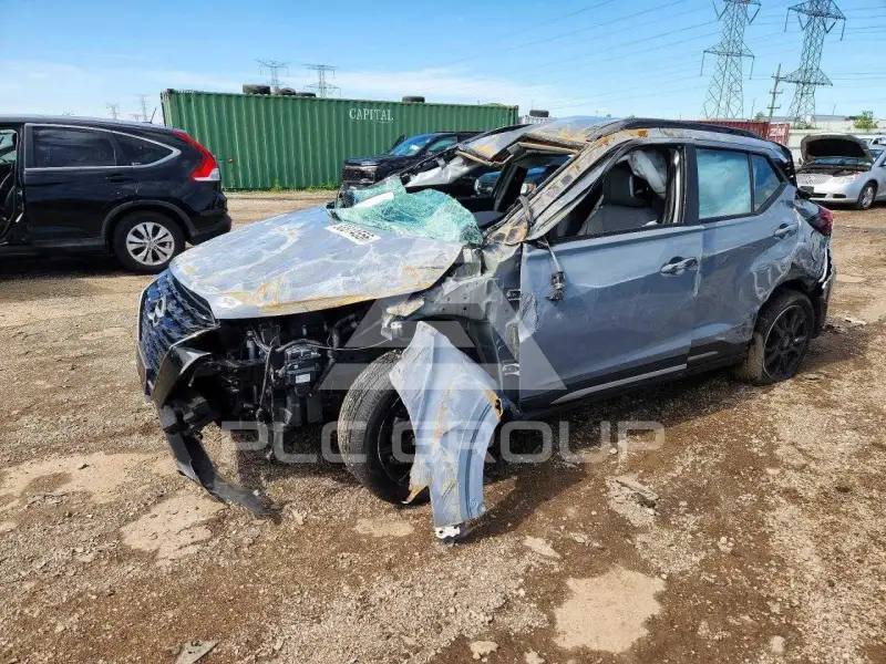 2024 Nissan KICKS фото