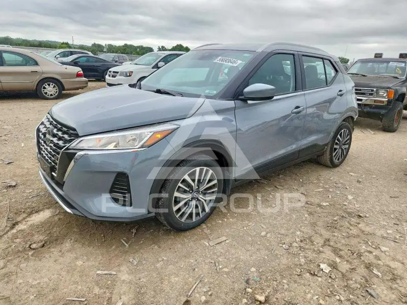 2024 Nissan KICKS photo