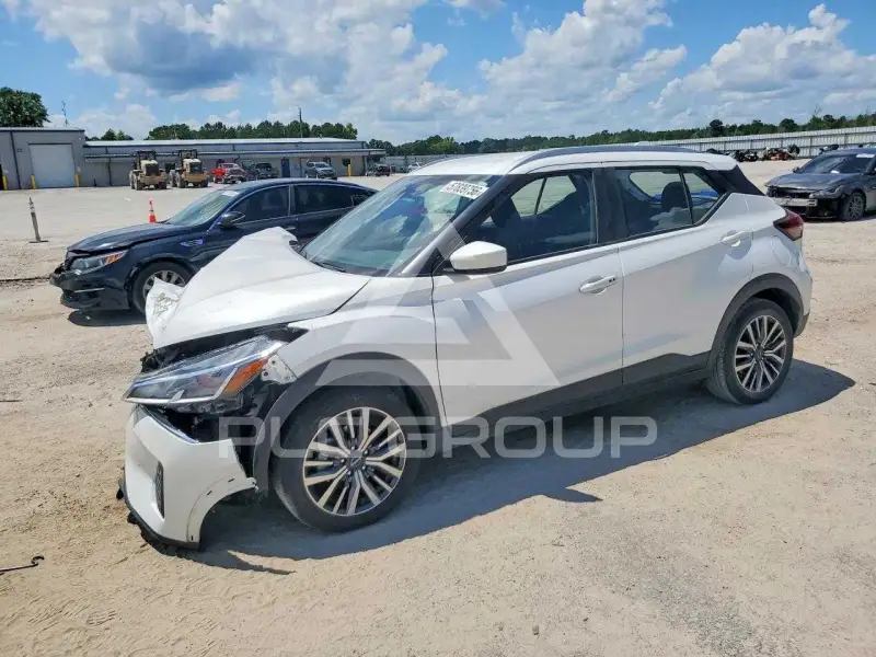 2024 Nissan KICKS фото
