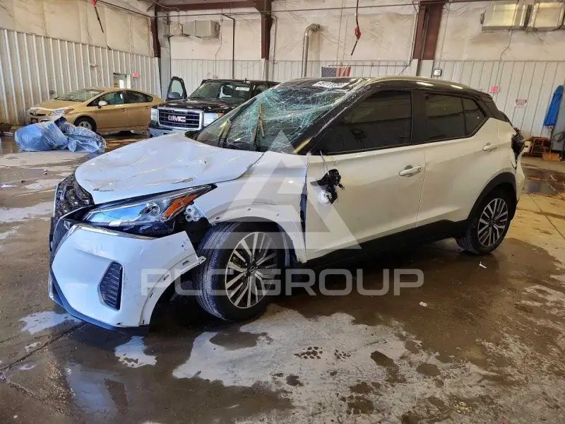 2024 Nissan KICKS фото