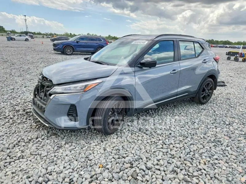 2024 Nissan KICKS фото