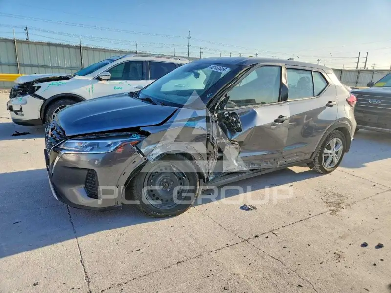 2024 Nissan KICKS photo
