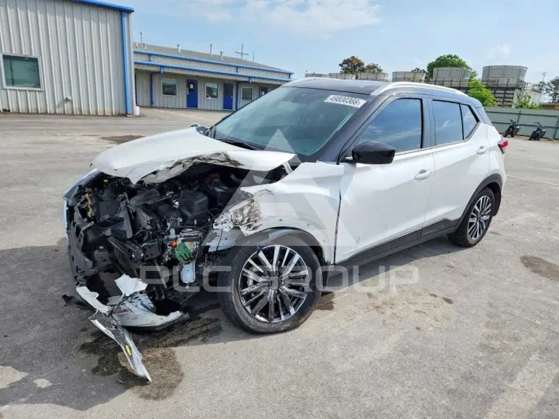 2024 Nissan KICKS фото