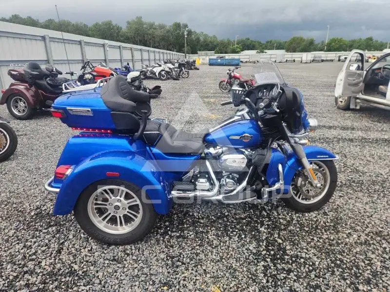 2024 Harley-Davidson FL фото