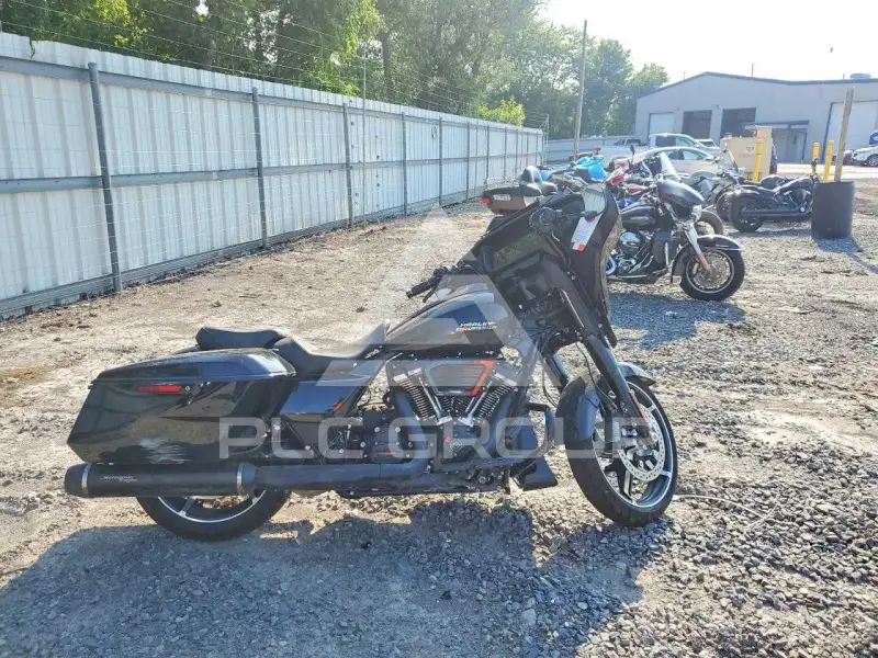 2024 Harley-Davidson FL фото