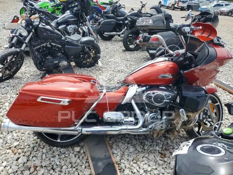 2024 Harley-Davidson FL photo