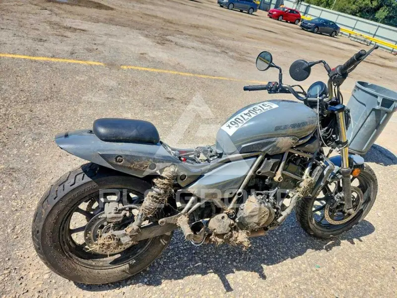 2024 Kawasaki  фото