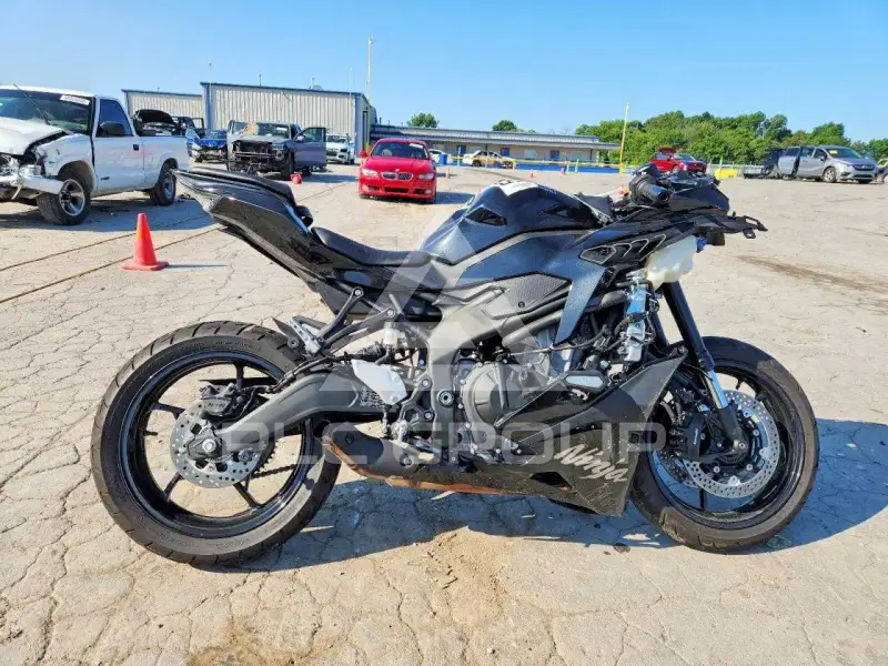 2024 Kawasaki  фото