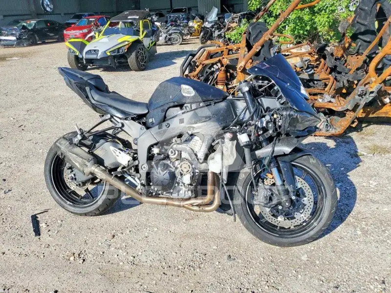 2024 Kawasaki Ninja600 фото