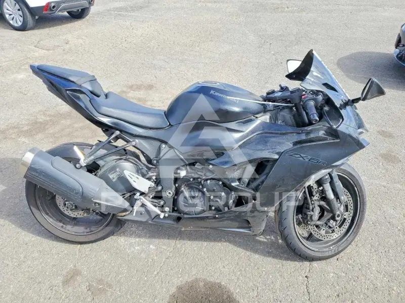 2024 Kawasaki Ninja600 фото