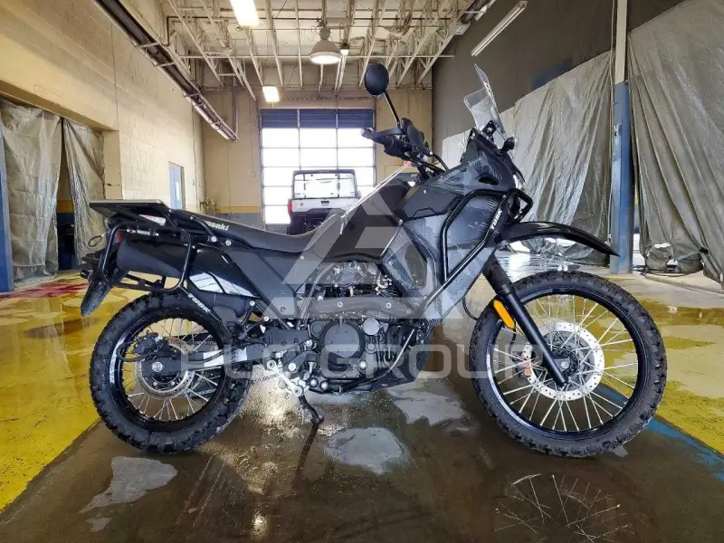 2024 Kawasaki KL650 фото