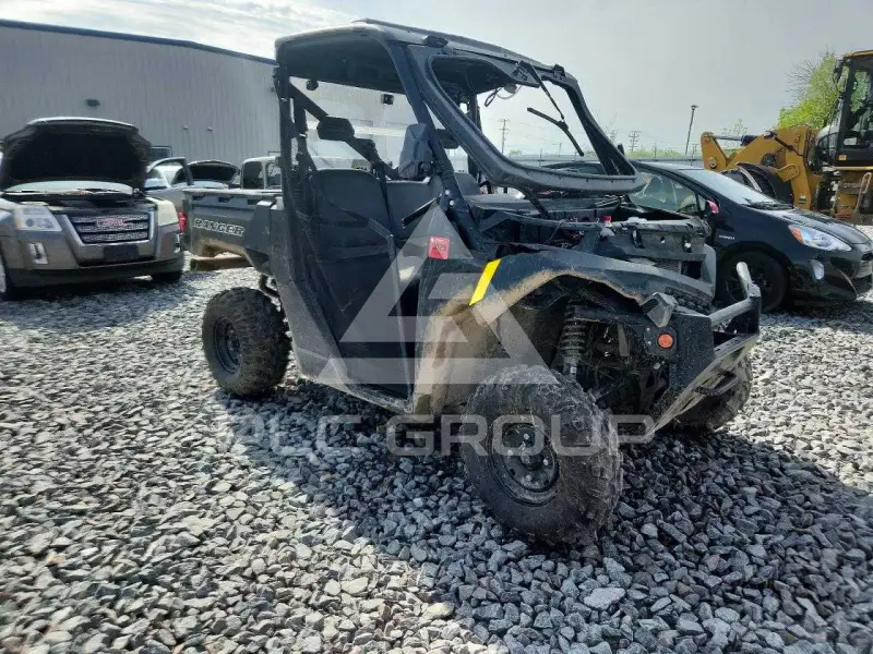 2024 Polaris Sidebyside photo