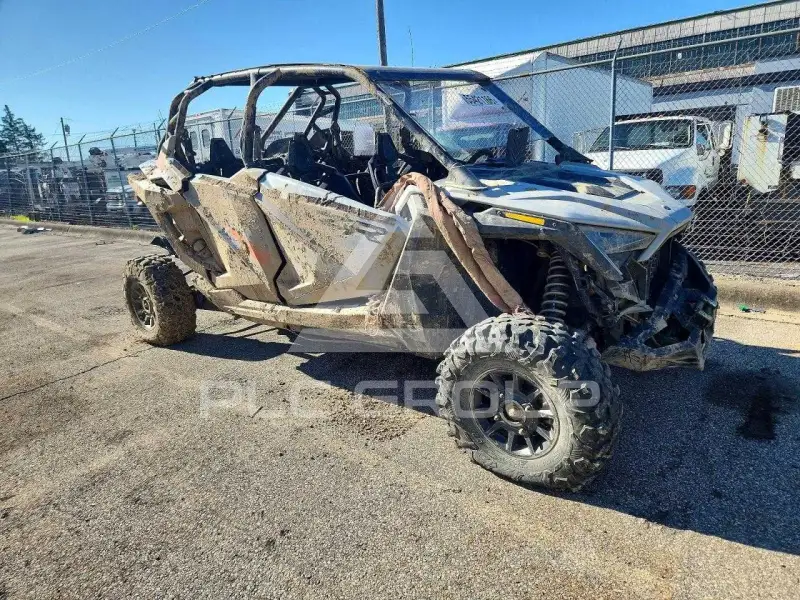 2024 Polaris Sidebyside фото