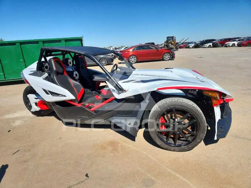2024 Polaris Slingshot фото