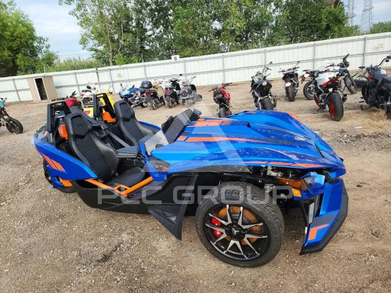 2024 Polaris Slingshot фото