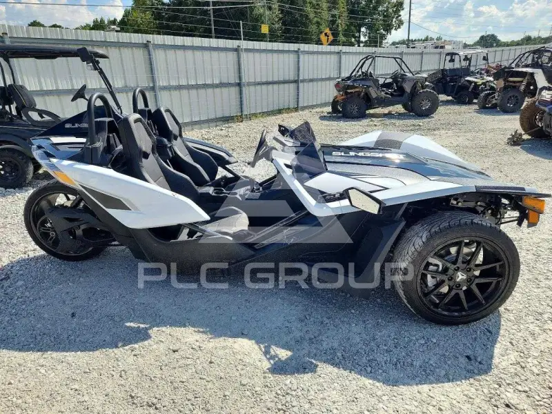 2024 Polaris Slingshot фото