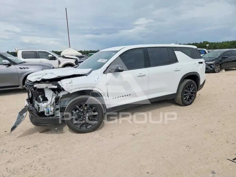 2024 Chevrolet TRAVERSE photo