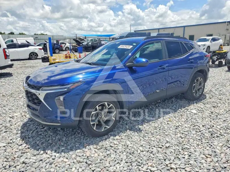 2024 Chevrolet TRAX photo