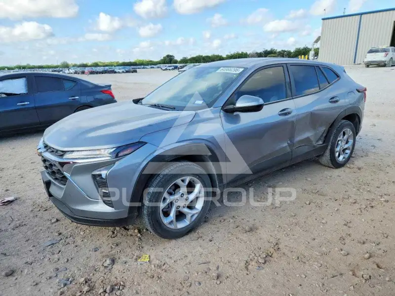 2024 Chevrolet TRAX фото