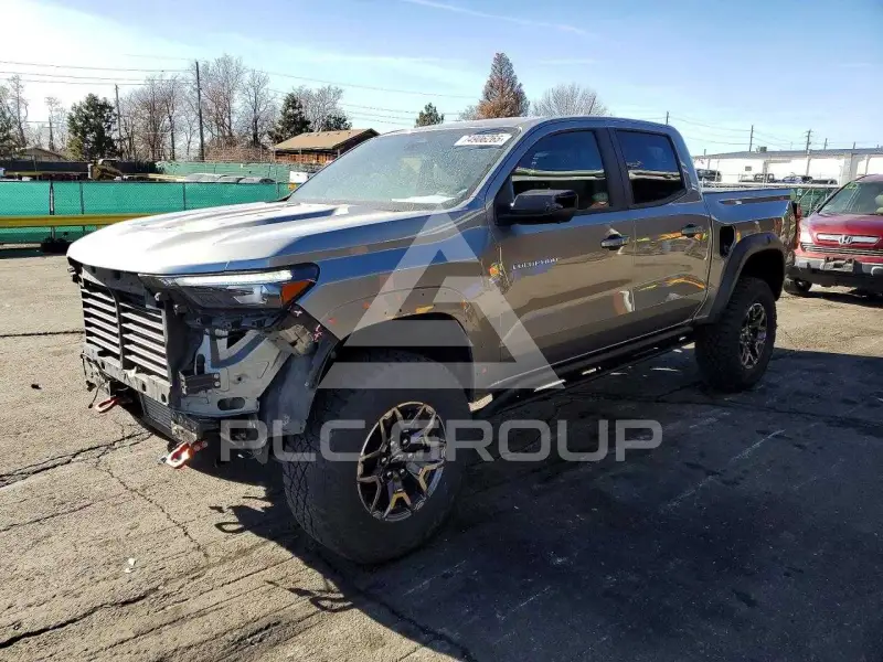 2024 Chevrolet Colorado photo