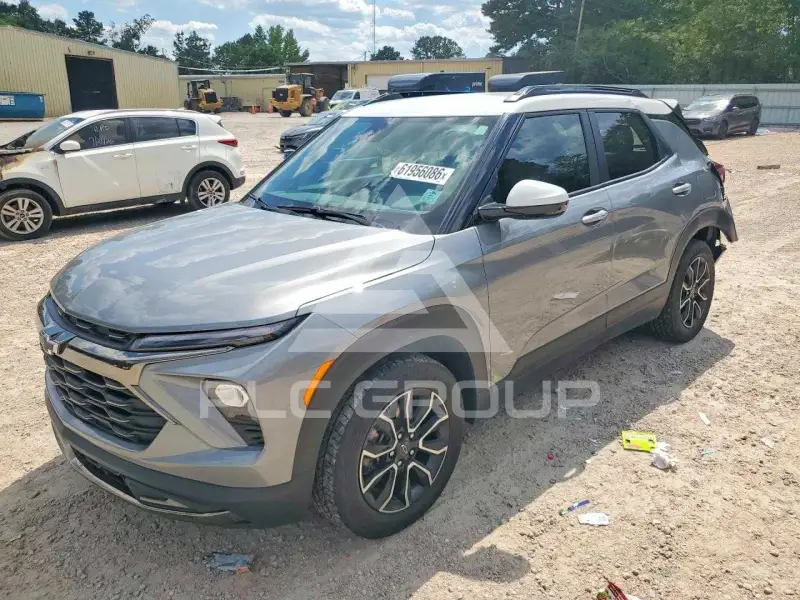 2024 Chevrolet TRAILBLAZE photo