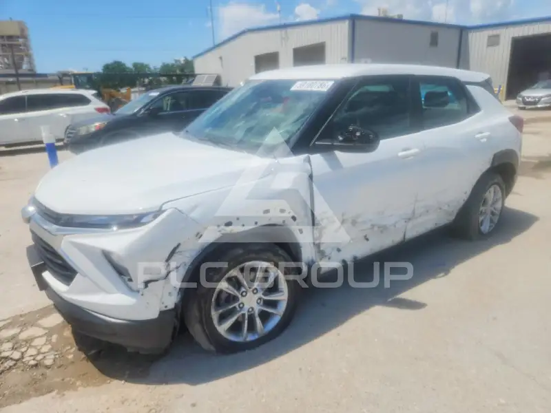 2024 Chevrolet TRAILBLAZE photo