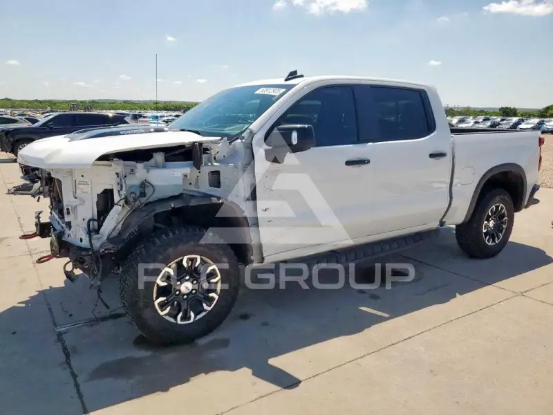 2024 Chevrolet Silverado фото