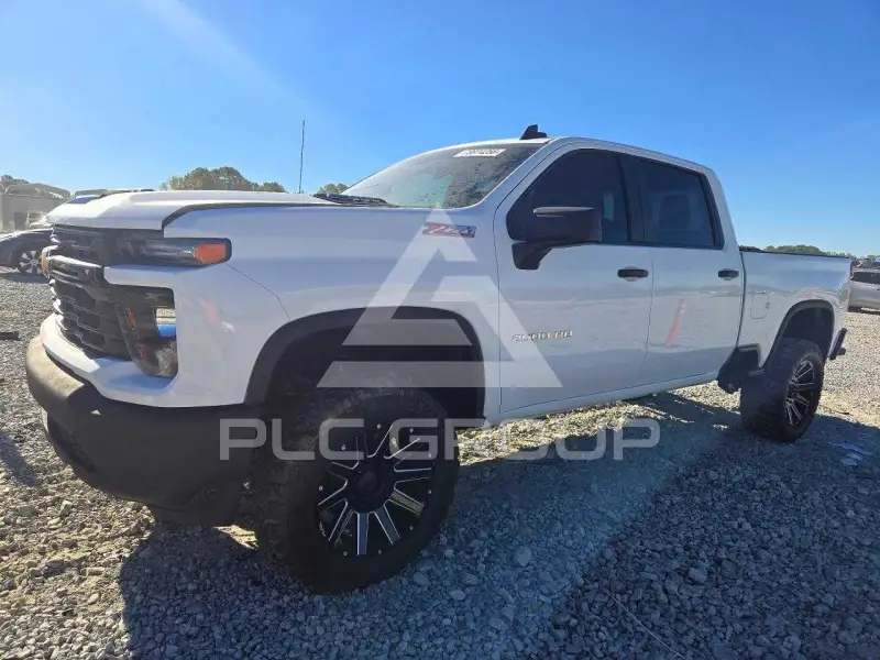 2024 Chevrolet Silverado фото