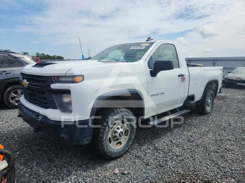 2024 Chevrolet Silverado фото