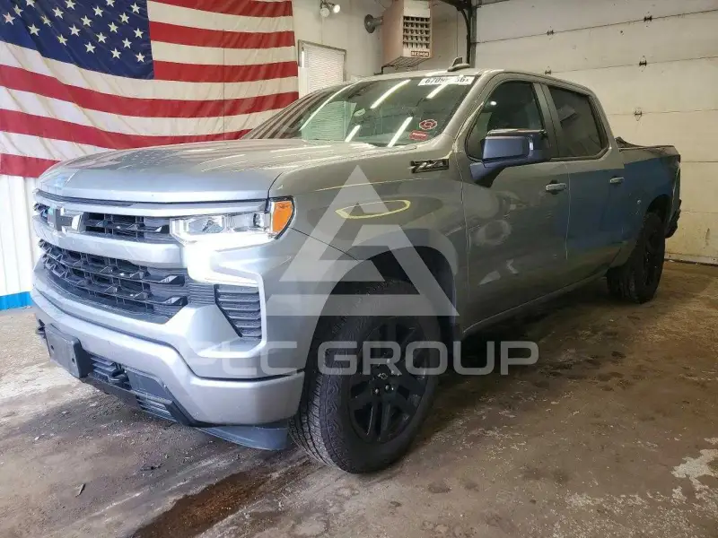 2024 Chevrolet Silverado photo