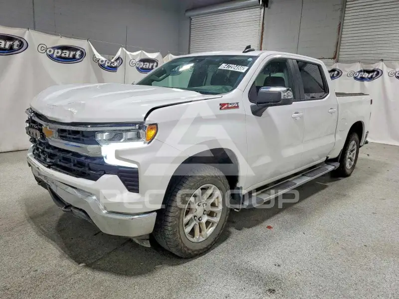 2024 Chevrolet Silverado фото