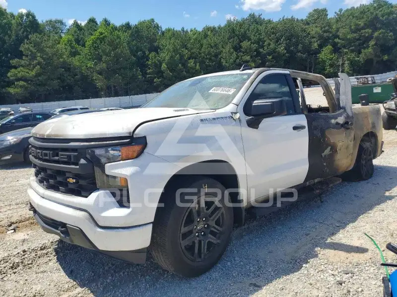 2024 Chevrolet Silverado фото