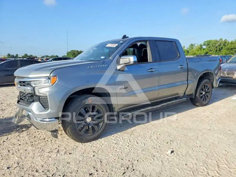 2024 Chevrolet Silverado photo