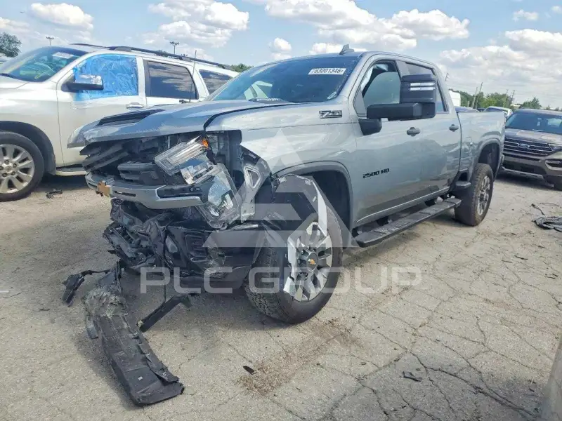 2024 Chevrolet Silverado фото
