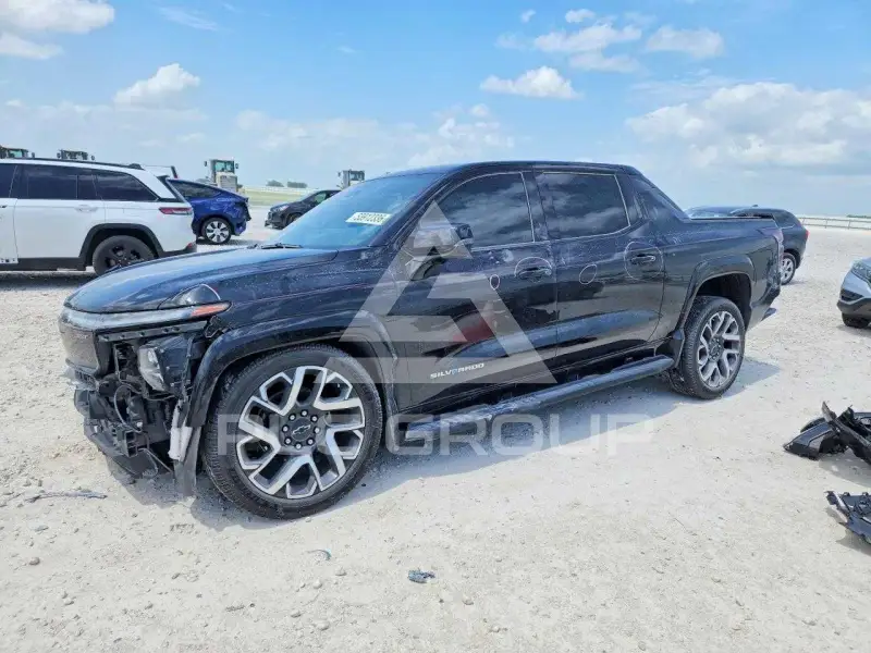 2024 Chevrolet Silverado фото