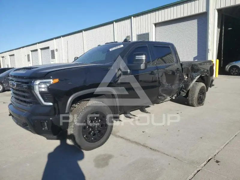 2024 Chevrolet Silverado фото