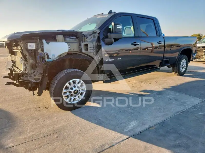 2024 Chevrolet Silverado фото