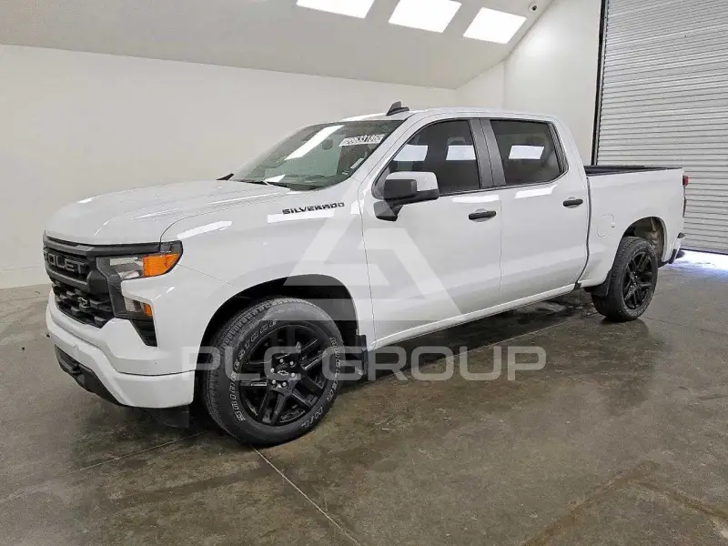 2024 Chevrolet Silverado фото
