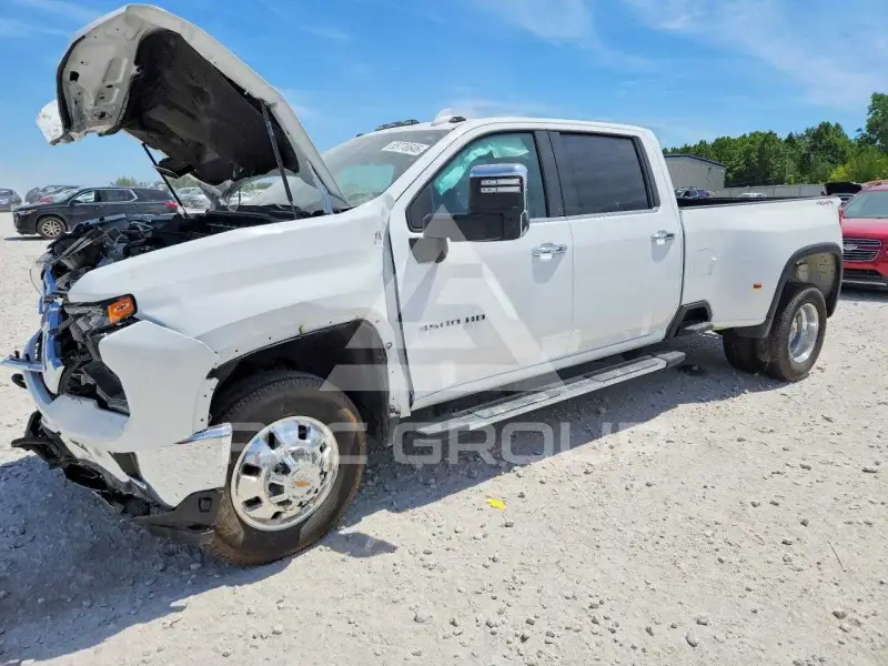 2024 Chevrolet Silverado фото
