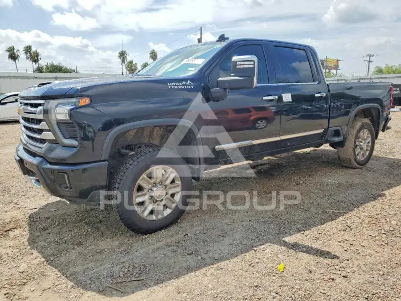 2024 Chevrolet Silverado фото