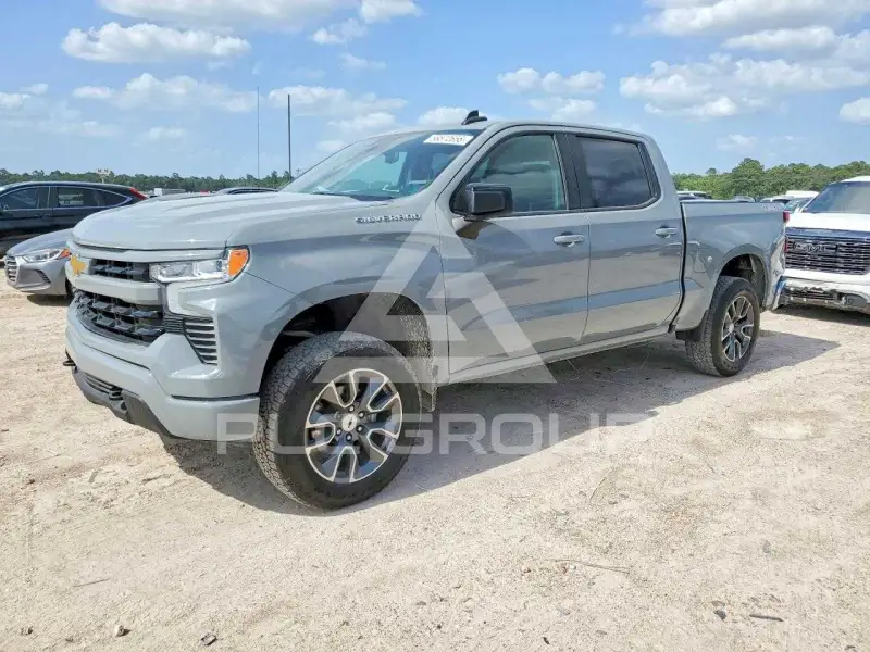 2024 Chevrolet Silverado photo