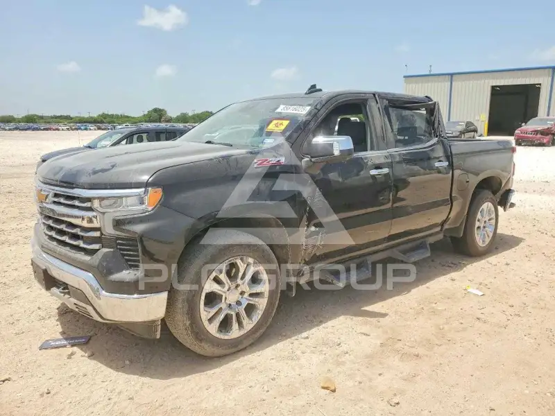 2024 Chevrolet Silverado photo