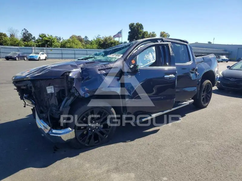 2024 Chevrolet Silverado photo