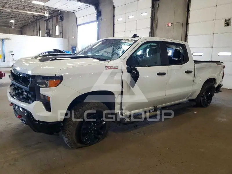 2024 Chevrolet Silverado photo