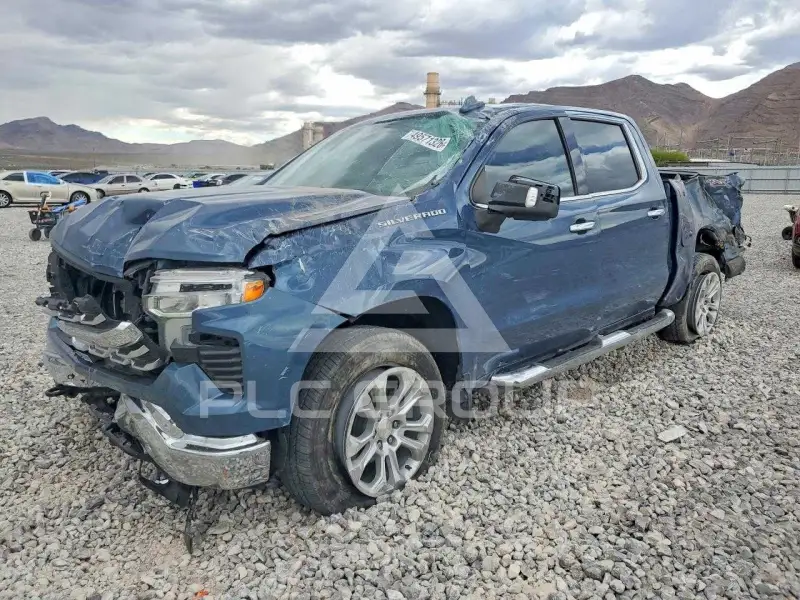 2024 Chevrolet Silverado photo