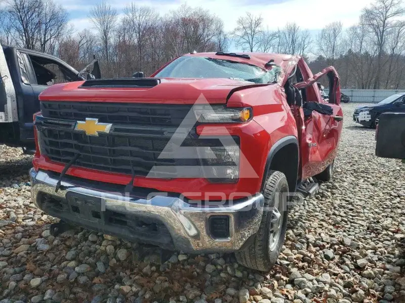 2024 Chevrolet Silverado photo